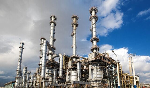 درهم شکستن تحریم‌ها با افزایش صادرات پالایشگاه ستاره خلیج فارس