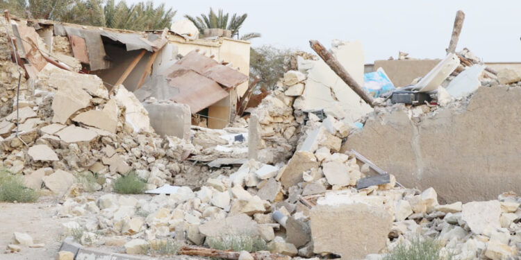 مدیرکل بنیاد مسکن هرمزگان: منتظر ابلاغ بانک مرکزی برای تخصیص اعتبارات مناطق زلزله زده بندرلنگه هستیم