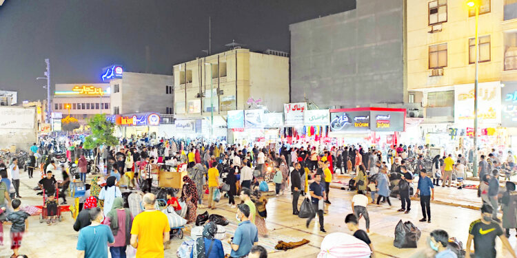 سرپرست دانشگاه علوم پزشکی هرمزگان هشدار داد: نیروی مولد جامعه به سمت پیری می رود