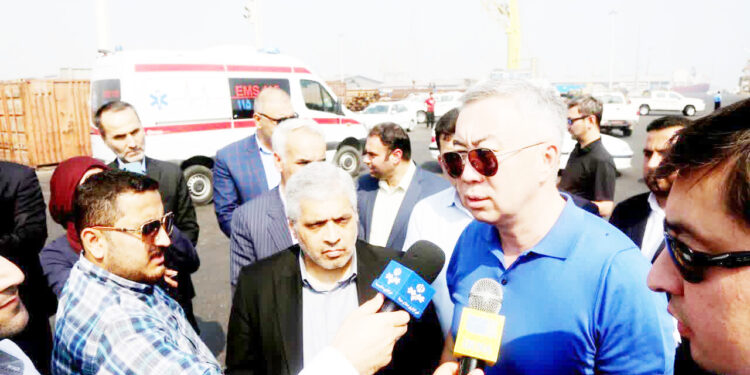 قزاقستان در بندرشهید رجایی ترمینال تجاری احداث می کند