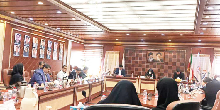 تذکر عضو شورا به شهرداری بندرعباس؛ شهر بوی زباله گرفته است