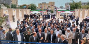 رییس اتاق بازرگانی ایران در نودمین سالگرد فعالیت اتاق هرمزگان: هرمزگان نوک پیکان توسعه تجارت خارجی ایران است رییس کمیسیون اقتصادی مجلس: تقویت بخش خصوصی مهمترین راهکار توسعه اقتصادی است