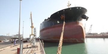 تراز تجاری قشم به مثبت ۵۸ میلیون دلار رسید