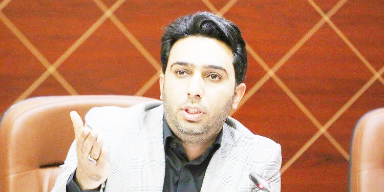 عضو شورای اسلامی شهر بندرعباس: دولت برای سهولت مسکن ارزان قیمت، تفاهم نامه ای با شهرداری بندرعباس منعقد کند