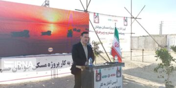 مدیرعامل سازمان منطقه آزاد: خدمت به مردم مهم‌ترین آرمان طرح مسکن جوانان جزیره قشم است