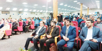 مدیرعامل سازمان منطقه آزاد قشم در همایش معرفی فرصت‌های سرمایه‌ گذاری مطرح کرد؛ قشم به قطب انرژی منطقه تبدیل می شود