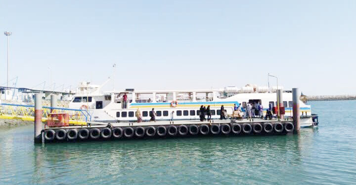 گلایه های مردمی از افزایش نرخ شناور های قشم و هرمز