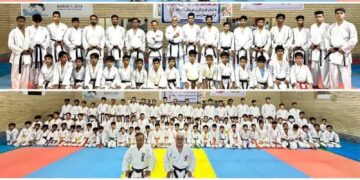 برگزاری استاژ آموزشی عمومی کاتا با حضور بیش از ۲۰۰ کاراته کای شهرستان بندر لنگه