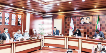 رگبار طعنه های شورایی ها در نطق های آتشین