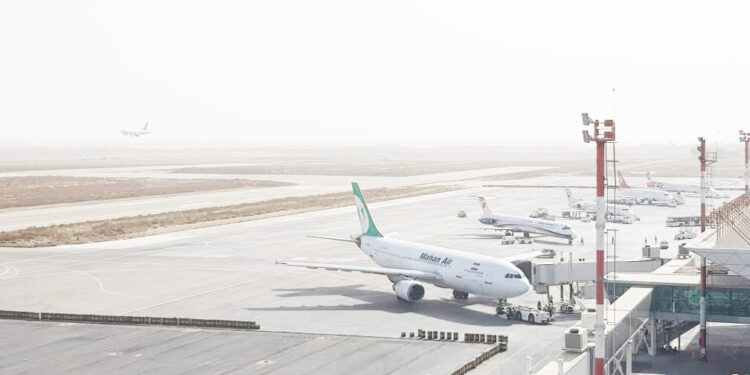 مدیرکل فرودگاه‌های هرمزگان: فرودگاه بندرعباس جابه‌جا نمی‌شود