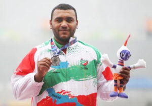 حسن دهقانی قهرمان پارا دو و میدانی قهرمانی آسیا و اوراسیا 300x209 - ورزش هرمزگان در سالی که گذشت