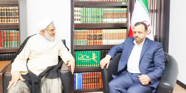 امام جمعه بندرعباس خطاب به وزیر اقتصاد: اعتبار ویژه‌ برای جبران عقب ماندگی هرمزگان اختصاص یابد