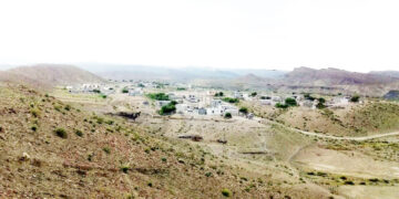 رنج نامه مردم روستای گازوم بز بشاگرد؛ آب داریم اما غیر بهداشتی، برق داریم اما نوسان دارد، مسئولان هستند اما پیگیری نمی کنند