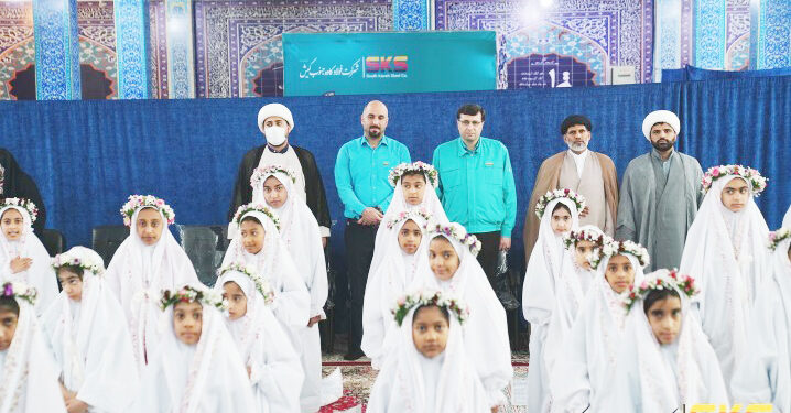 همزمان با اعیاد شعبانیه صورت گرفت؛ جشن بزرگ سن تکلیف دختران خانواده فولاد کاوه جنوب کیش