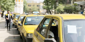 سبقت تاکسی های بندرعباس از شورا برای افزایش نرخ کرایه