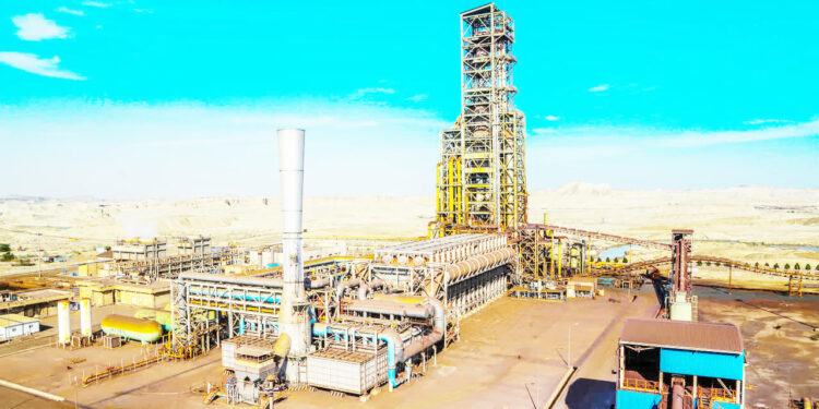 معاون بهره برداری شرکت صبا فولاد خلیج فارس اعلام کرد: نصب و راه اندازی کمپرسور پروسس تولید داخل در کارخانه  صبا فولاد خلیج فارس