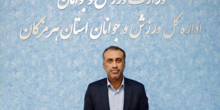 در ارزیابی عملکرد ستادهای ساماندهی امور جوانان اعلام شد فرمانداران قشم ، بستک و پارسیان حایز رتبه برتر شدند