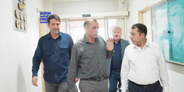 مدیرعامل سیمان هرمزگان درحاشیه بازدید مدیرعامل هلدینگ چند رشته‌ای امید خبر داد: سود عملیاتی به 179 درصد افزایش یافته است