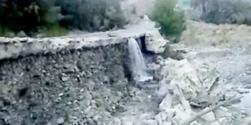 پل آبنمای ورودی شهر گوهران چشم انتظار توجه است