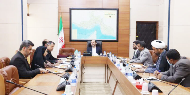 استاندار هرمزگان: منابع بانک‌ها در راستای نیازها و توسعه استان هزینه نمی‌شود