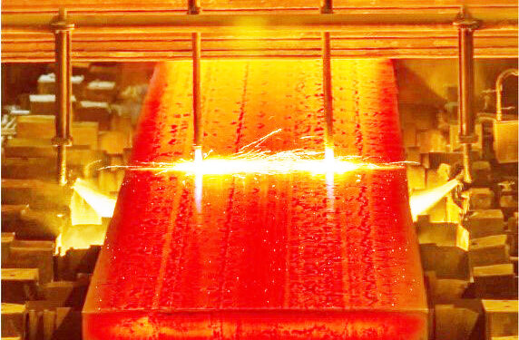 با تلاش و همت کارکنان فولاد هرمزگان محقق شد؛ ثبت رکورد 99.65 درصدی در کیفیت تختال و تولید موفقیت آمیز گِرید و میکروآلیاژی در فولاد هرمزگان