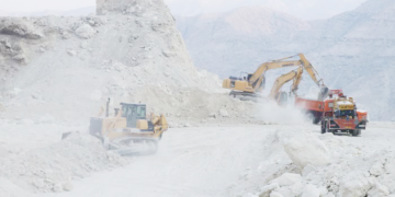 مدیرعامل آب و فاضلاب هرمزگان خبر داد: پیش بینی اتمام 73 پروژه آبرسانی با اعتبار بیش از 56 هزار میلیارد ریال تا پایان امسال