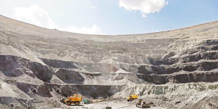 ارزش ذخایر معدنی هرمزگان ۱۶۰ درصد افزایش یافت