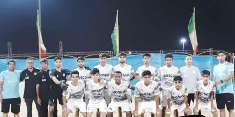 صعود جوانان فولاد هرمزگان به دور نهایی لیگ برتر فوتبال ساحلی کشور