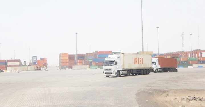 افزايش مبادلات تجاري و نگراني از بن بست ترافيكي در مسير شهيدرجايي