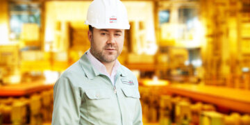 مدیرعامل شرکت فولاد هرمزگان: بهار فولاد هرمزگان با رکوردشکنی آغاز شد