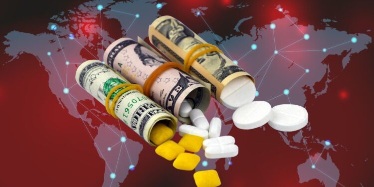 ۱۰۷۸۵ قلم داروی قاچاق در قشم کشف شد