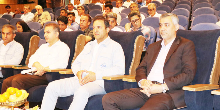 غیبت مدیران صنایع در کارگاه آموزشی محیط زیست  محیط زیست، همچنان غریب و مظلوم!