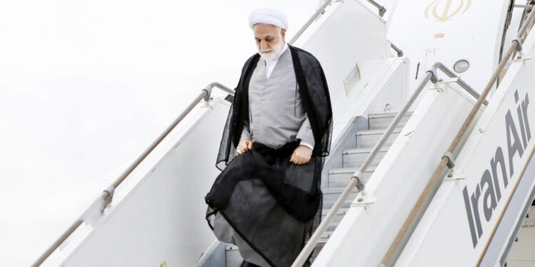 قاضی القضات آمد؛بی تشریفات و ساده اژه ای : رویه ها را اصلاح کنید تا کالاها معطل یا متروک نشود