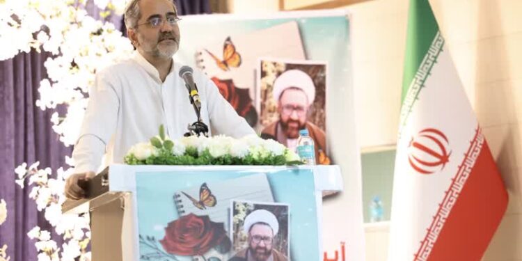 اهمیت اجرای سند تحول بنیادین آموزش و پرورش هرمزگان در قشم