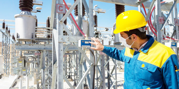 آمادگی «برق» برای مواجهه با گرما؛ حریف تابستانیم، به راحتی