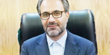 دکتر جواد حاتمی، مدیرعامل فولاد کاوه جنوب کیش عنوان کرد؛ پیشرفت 35 درصدی پروژه مدول سوم احیاء SKS در 10 ماه