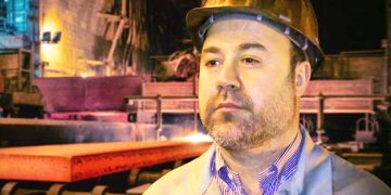 لیدری پروژه های توسعه صنعت فولاد؛  سرمایه گذاری ، تولید و اشتغال 3 راهبرد  فولاد هرمزگان