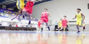 صدر نشینی اروند بندعباس در دور رفت