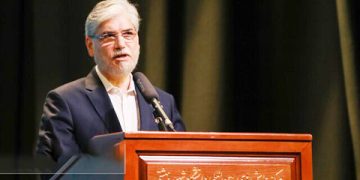 وزیر علوم: کشور محتاج تصمیمات مردان بزرگ و فهم های بزرگ است!   ناکامی سیاست‌، عار نیست؛ اصرار بر سیاستِ ناکام، عار است