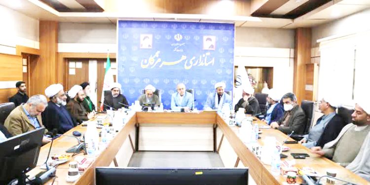 استاندار هرمزگان: تغییرات مدیریتی باید تحول آفرین و رفع کننده مسائل استان باشد