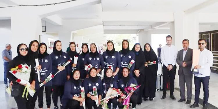 استقبال از تیم قایقرانی دراگون بوت بانوان ستارگان احمدی