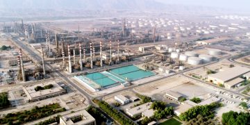 شرکت پالایش نفت بندرعباس در صدر شرکت های پالایشی/ رشد ۴۳۵ درصدی سود خالص شبندر در بهار ۱۴۰۴