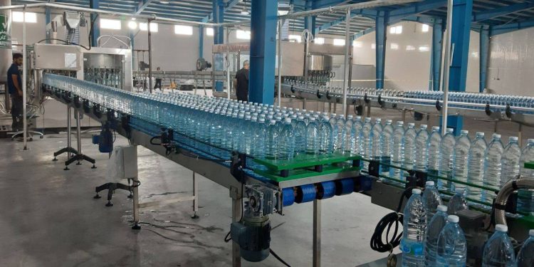 کارخانه تولید آب آشامیدنی در هرمزگان  افتتاح شد