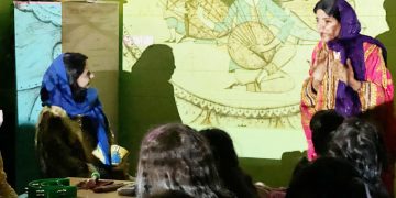 به همت محفل ادبی آفتاب کتابخانه سید احمد خمینی برگزار گردید  روایت افسانه داماهی